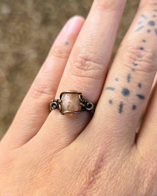 Sunstone Antiqued Copper Ring Size 6 1/4